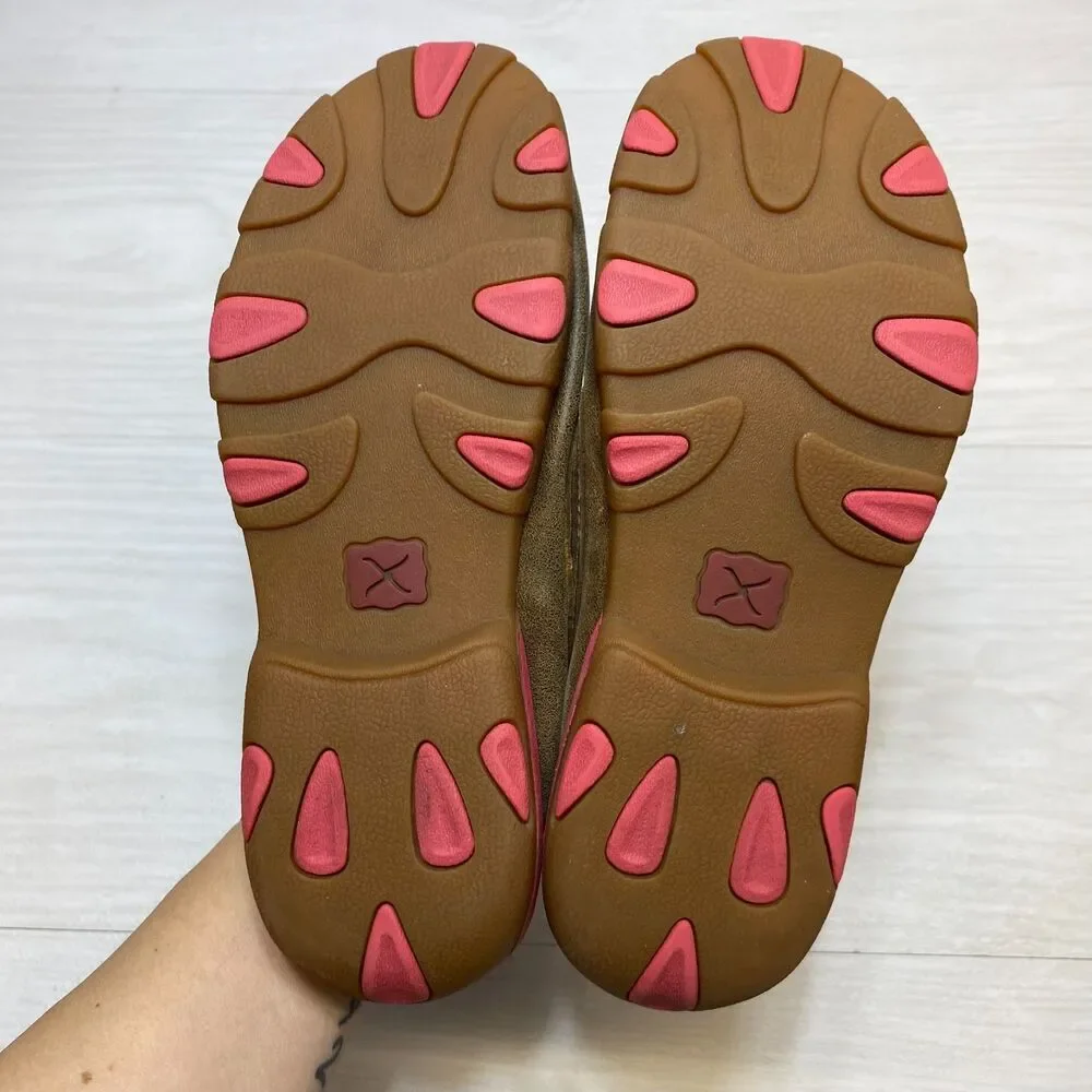 Twisted‎ X Driving Mocs Youth 5M Brown / Pink Lace Up Breast Cancer Awareness